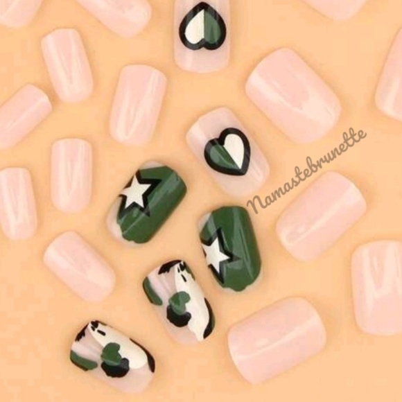 2/$16 Camouflage Press On Nails - Picture 4 of 9
